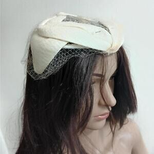 Vintage‎ 50s/60s white coquette cocktail hat